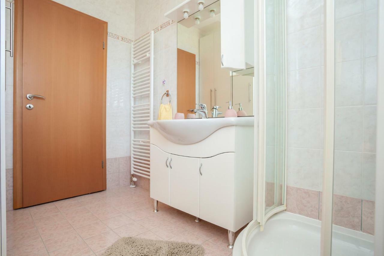 Holiday Apartment Ivica Milohnici Εξωτερικό φωτογραφία