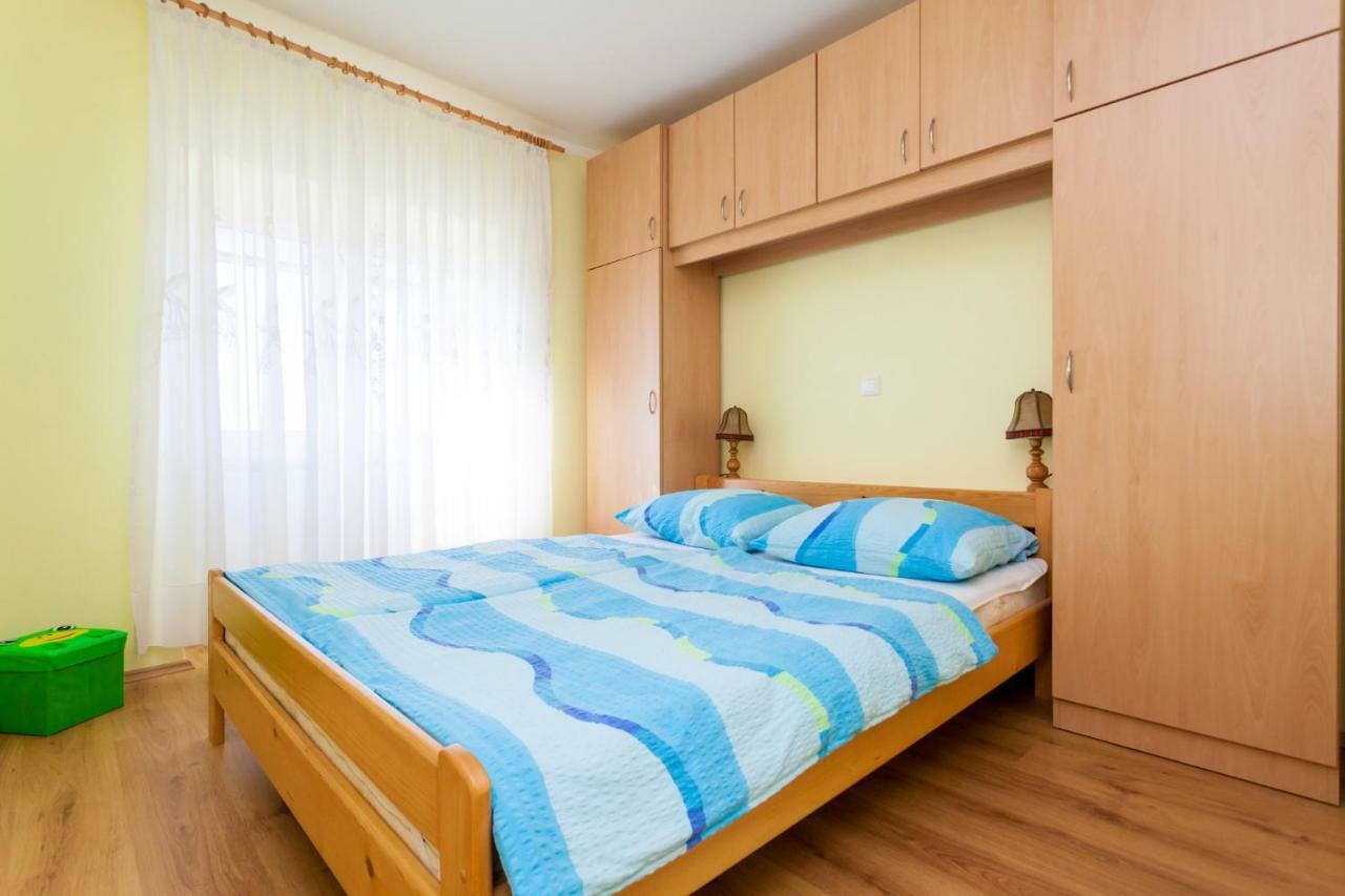 Holiday Apartment Ivica Milohnici Εξωτερικό φωτογραφία