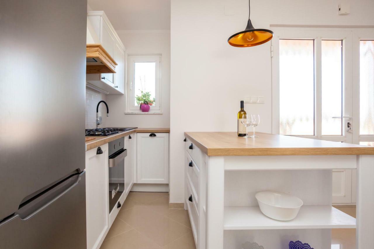 Holiday Apartment Ivica Milohnici Εξωτερικό φωτογραφία