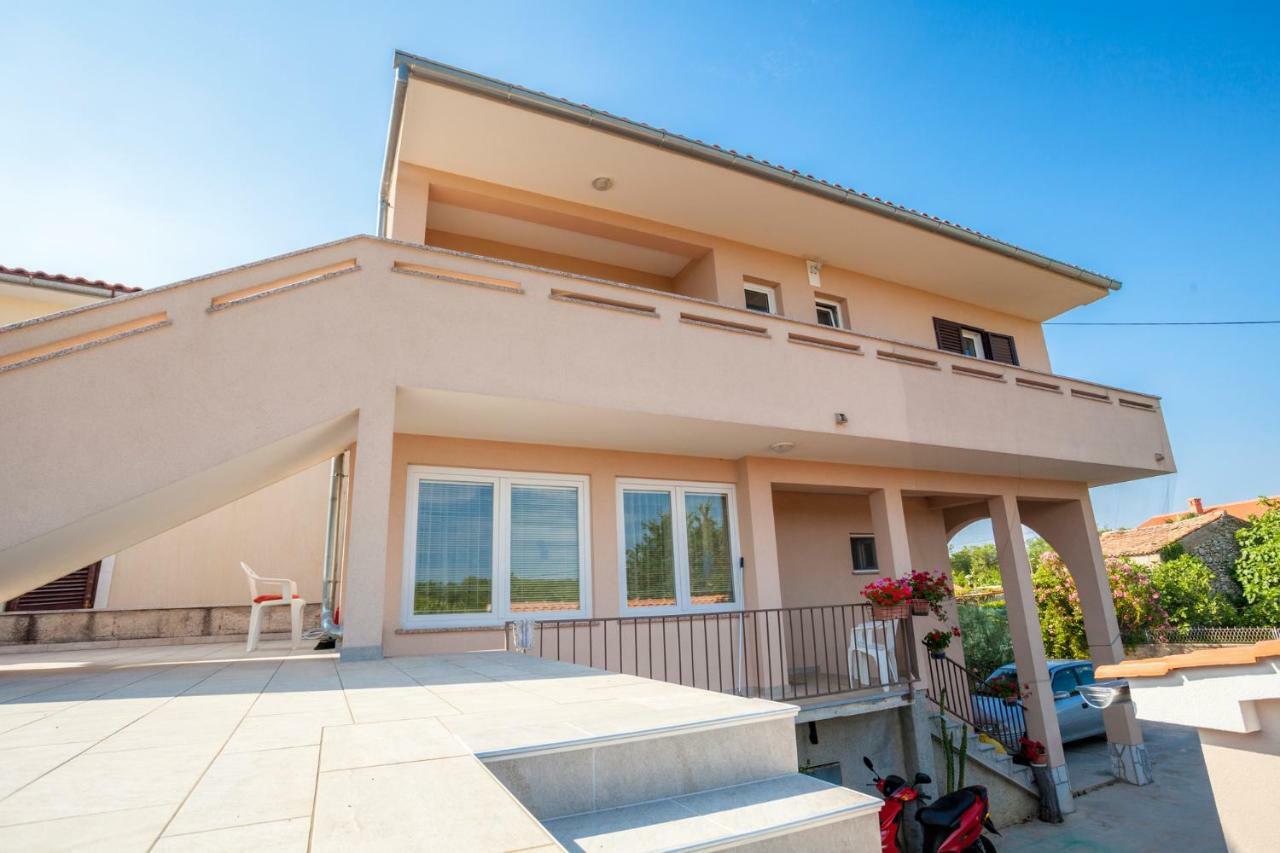 Holiday Apartment Ivica Milohnici Εξωτερικό φωτογραφία